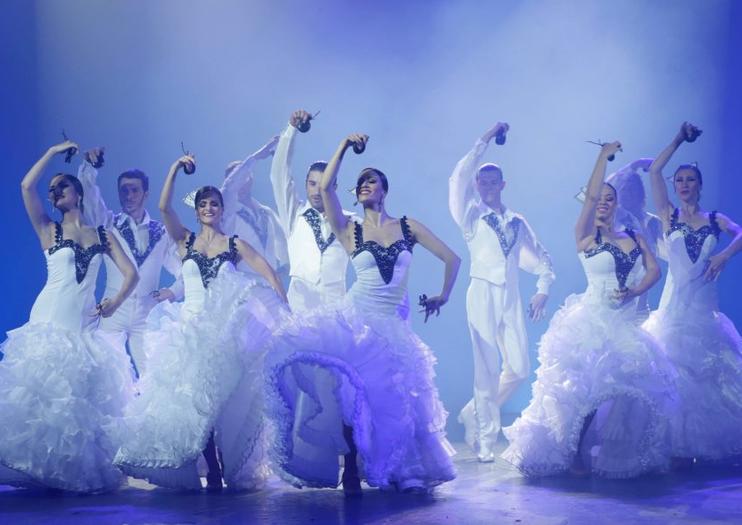 Son Amar Dinner Show